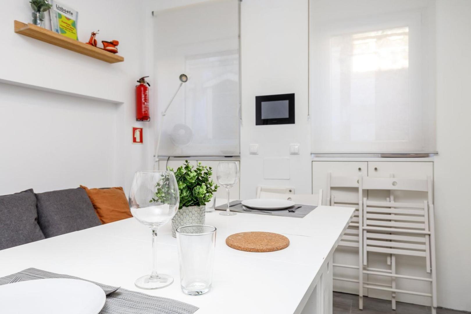 Guestready - Minimalist Studio In Downtown Lisbonアパートメント エクステリア 写真