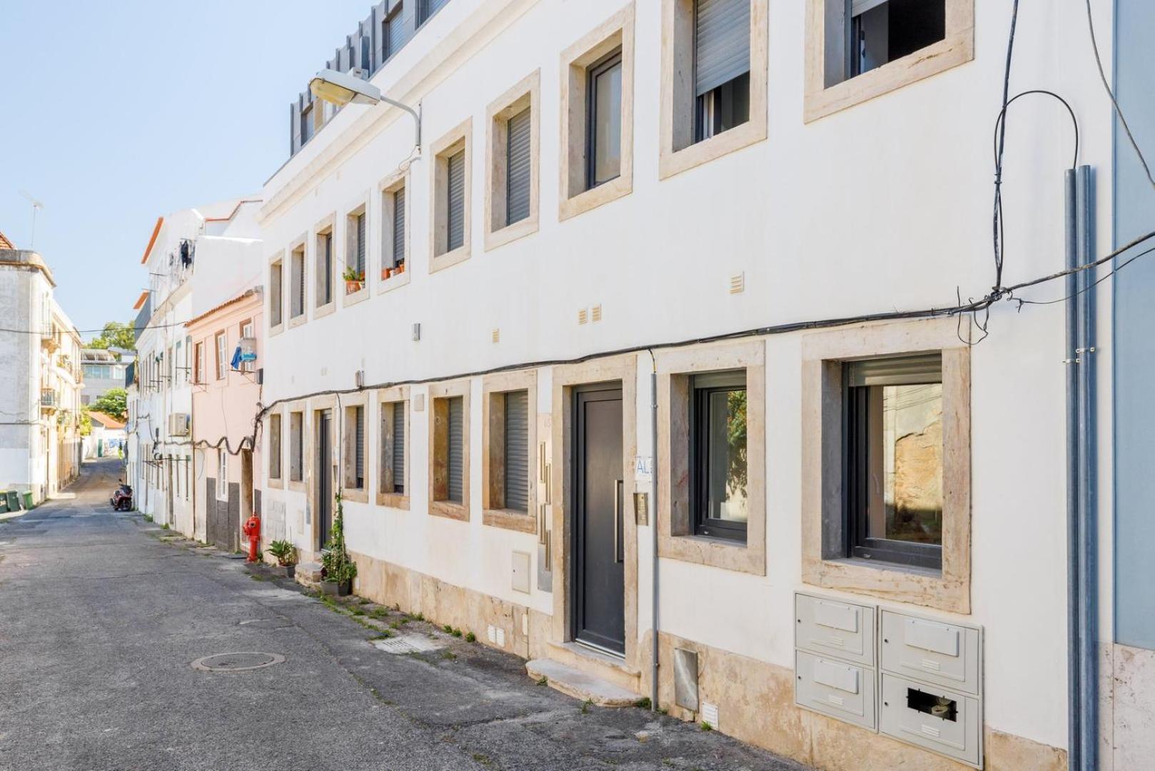 Guestready - Minimalist Studio In Downtown Lisbonアパートメント エクステリア 写真