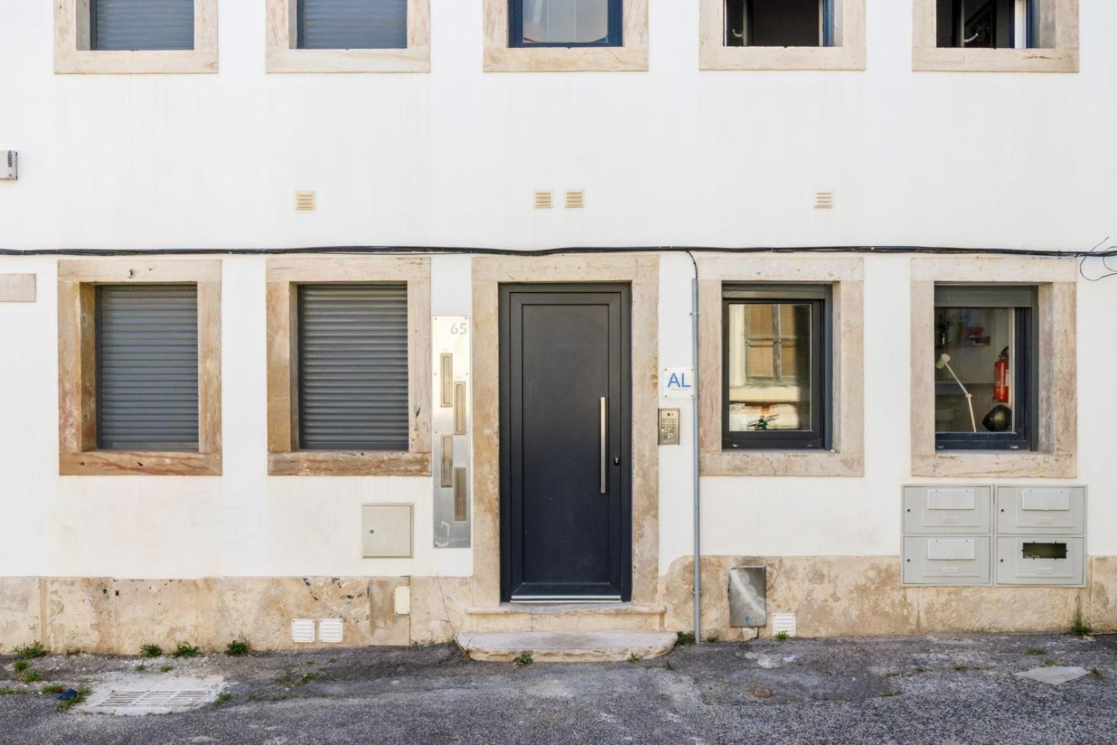 Guestready - Minimalist Studio In Downtown Lisbonアパートメント エクステリア 写真